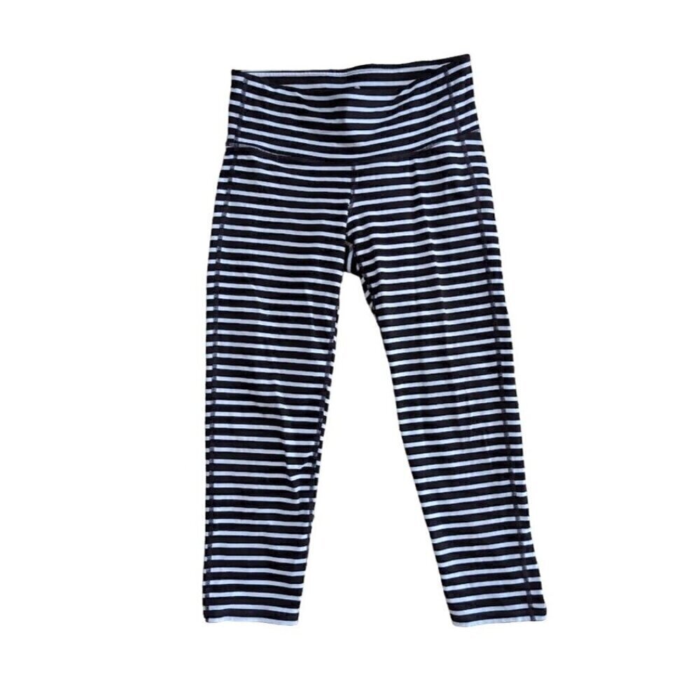 Athleta Womens Capri Leggings XS Stripes Chaturanga Crop Black White - Picture 2 of 5